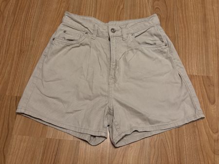 Shorts beige Damen