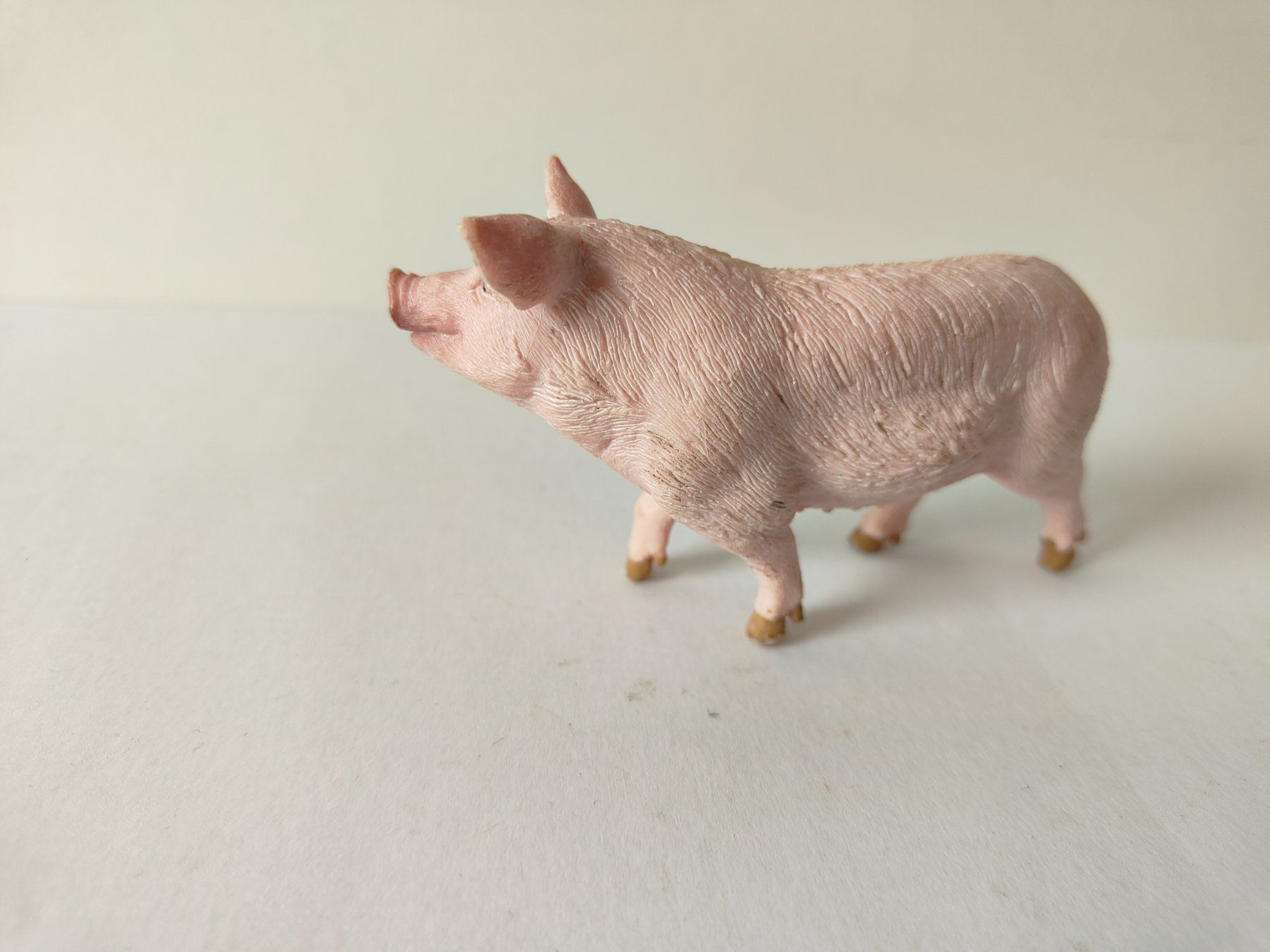 Schleich Statuette: Schleich Schweine Bauernhof Eber Schwein – Usato da Thalwil venduto da FigurenFreunde 1
