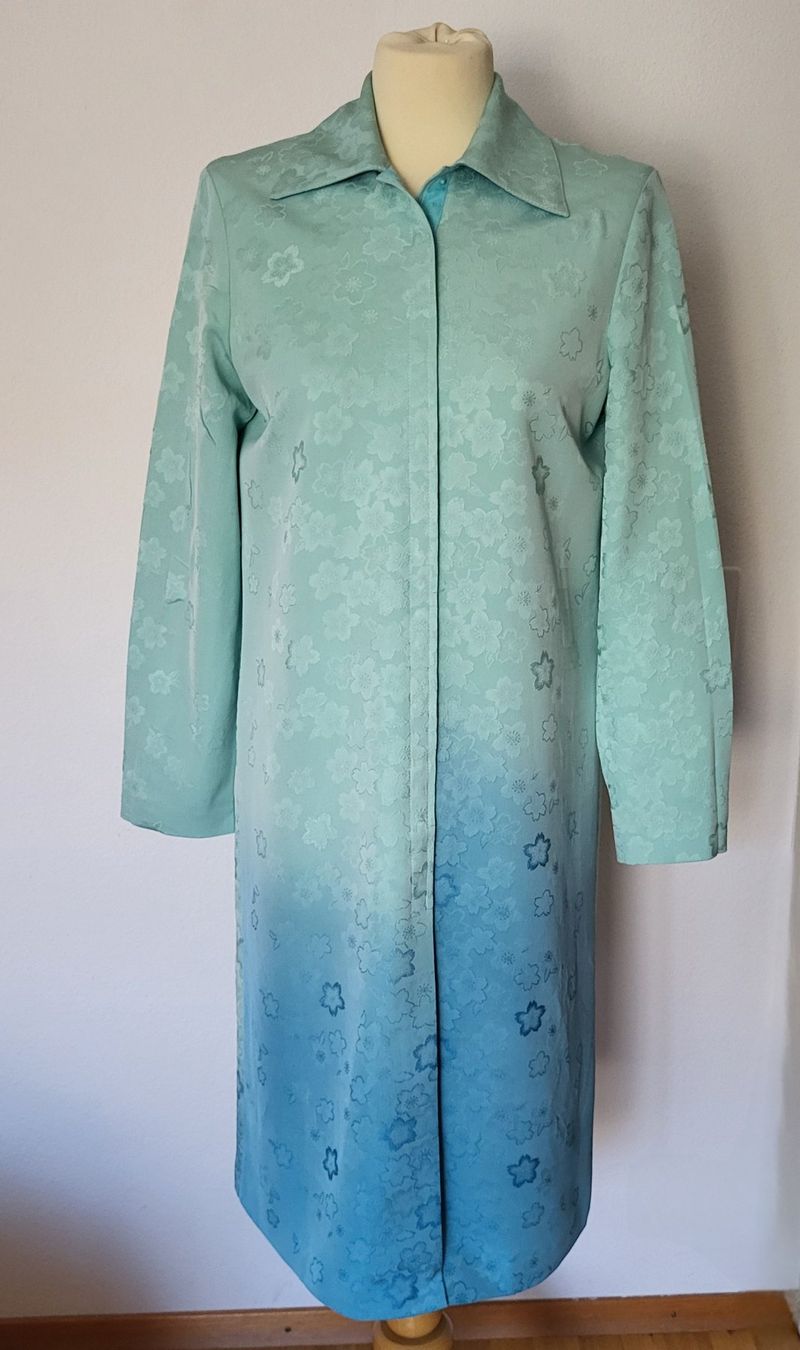 Vestiti: Robe -chemise en soie – Nuovo e nell'imballaggio originale da Fribourg venduto da VictoriaShop7
