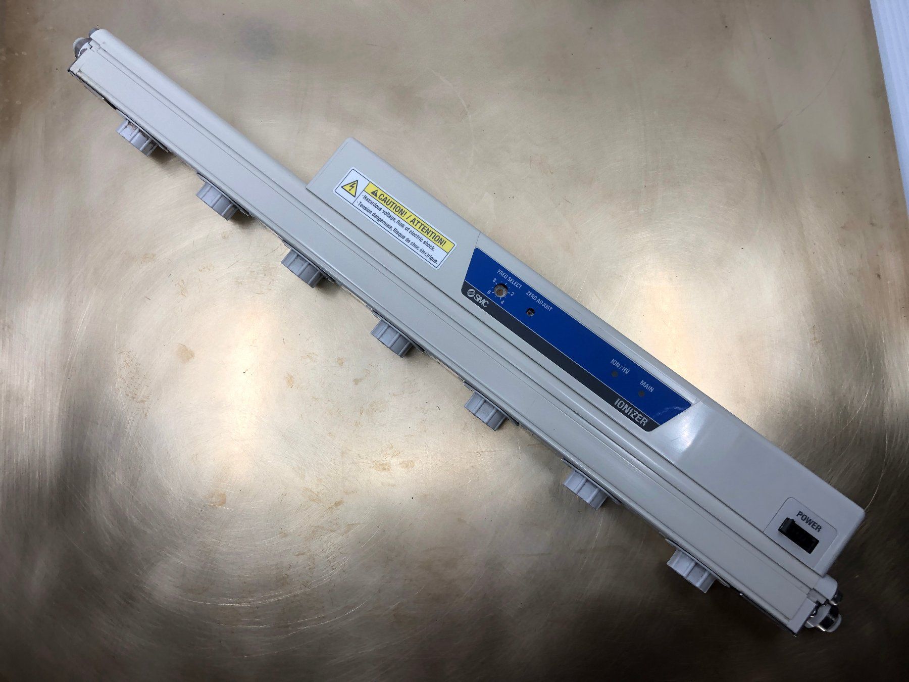 Componenti elettronici: SMC Ionizer izs40-460-06B – Usato da Laufenburg venduto da Sirluger