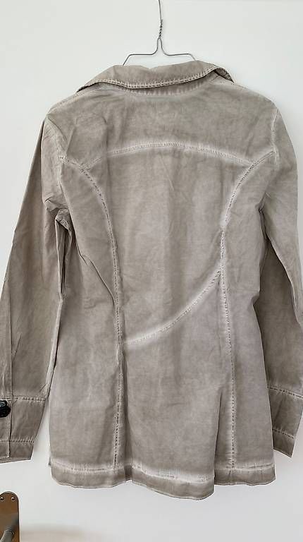 Camicette: Bluse Bottega – Usato da Freienbach venduto da Sarsch 2
