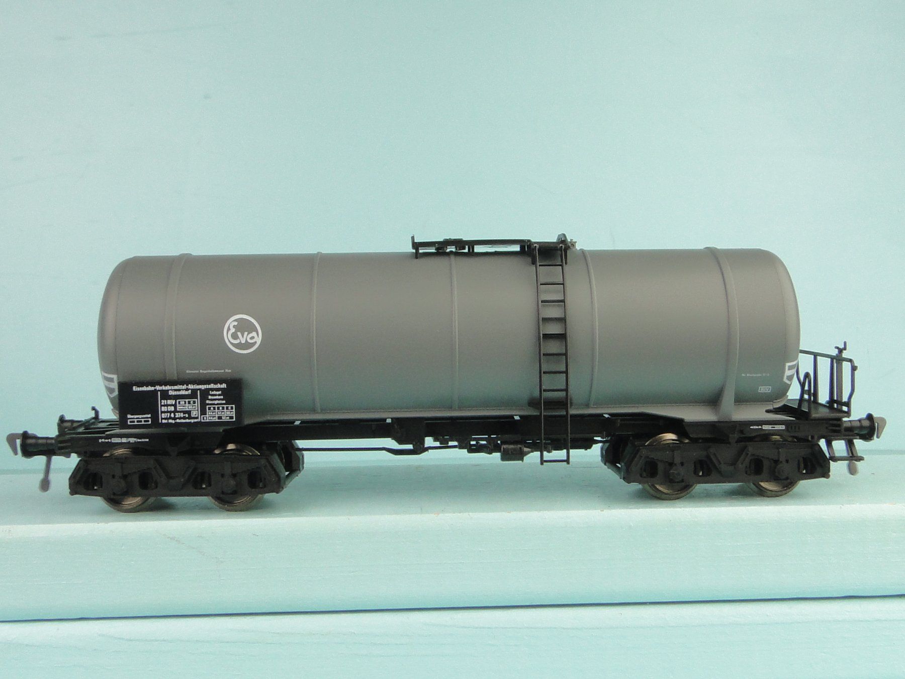 Fleischmann Modellini di ferrovie: Fleischmann 5475 EVA Kesselwagen , NEU – Usato da Bülach venduto da cann11 1