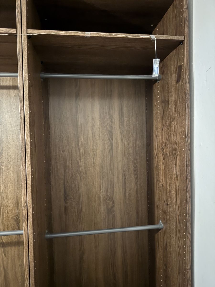 Ikea Armadi: Wardrobe system dark wood effect with shelves and rails – Usato da St. Gallen venduto da gia_jh2y 3
