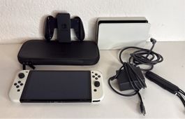 Nintendo Switch OLED White Console Set - excellent condition