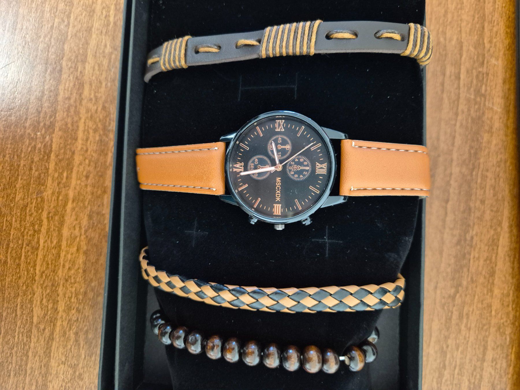 Orologi: Herrenuhr mit Armbändern – Nuovo e nell'imballaggio originale da Würenlos venduto da sul_cm8q