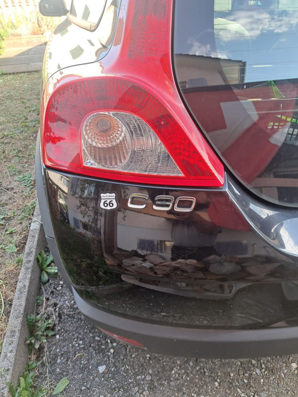 Volvo Autos: Volvo C30 1.6D Coupé – D'occasion à Benken SG par Ninaivo 5