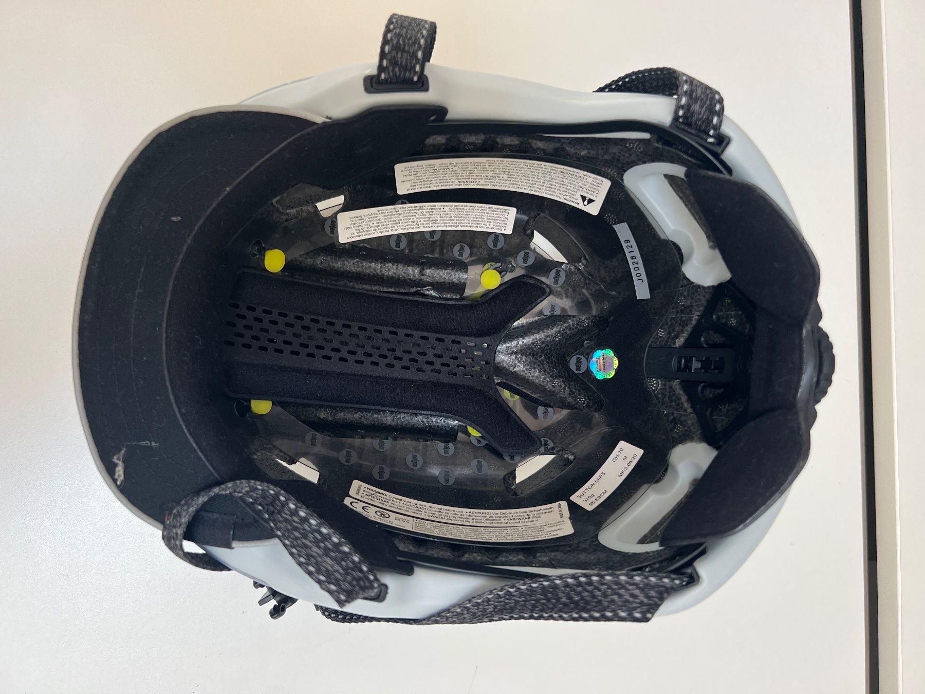 Giro Caschi: Giro Velohelm – Usato da Luzern venduto da sydney01. 2