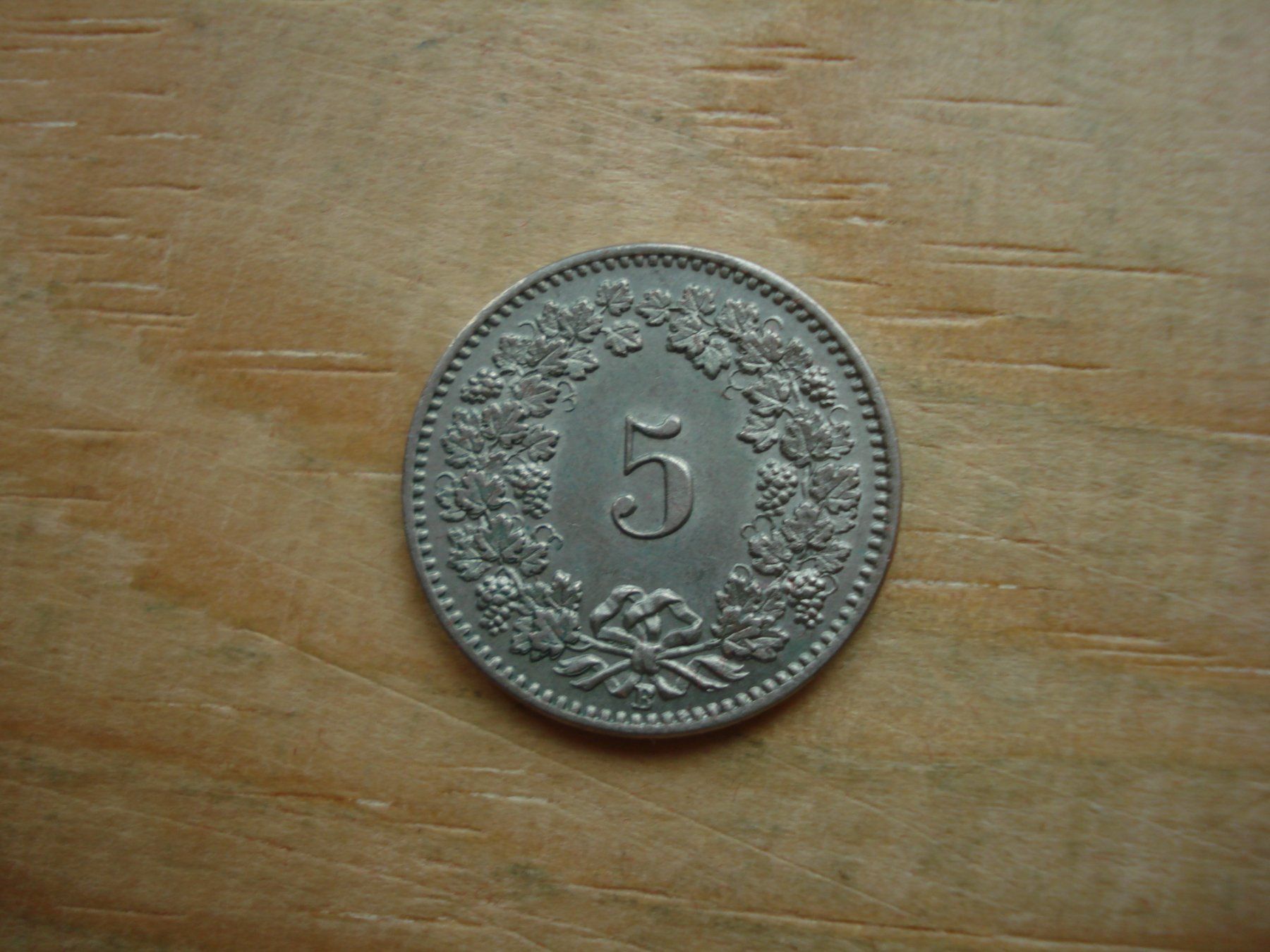 Tutti le monete: (S2) 5 Rappen 1898 UNZ- – Usato da Erlach venduto da Net-Coins 1
