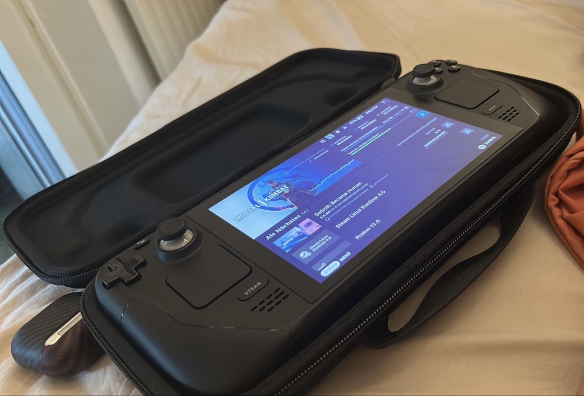 Valve Console: Steam Deck LCD 1tb – Usato da Basel venduto da AKDBS58