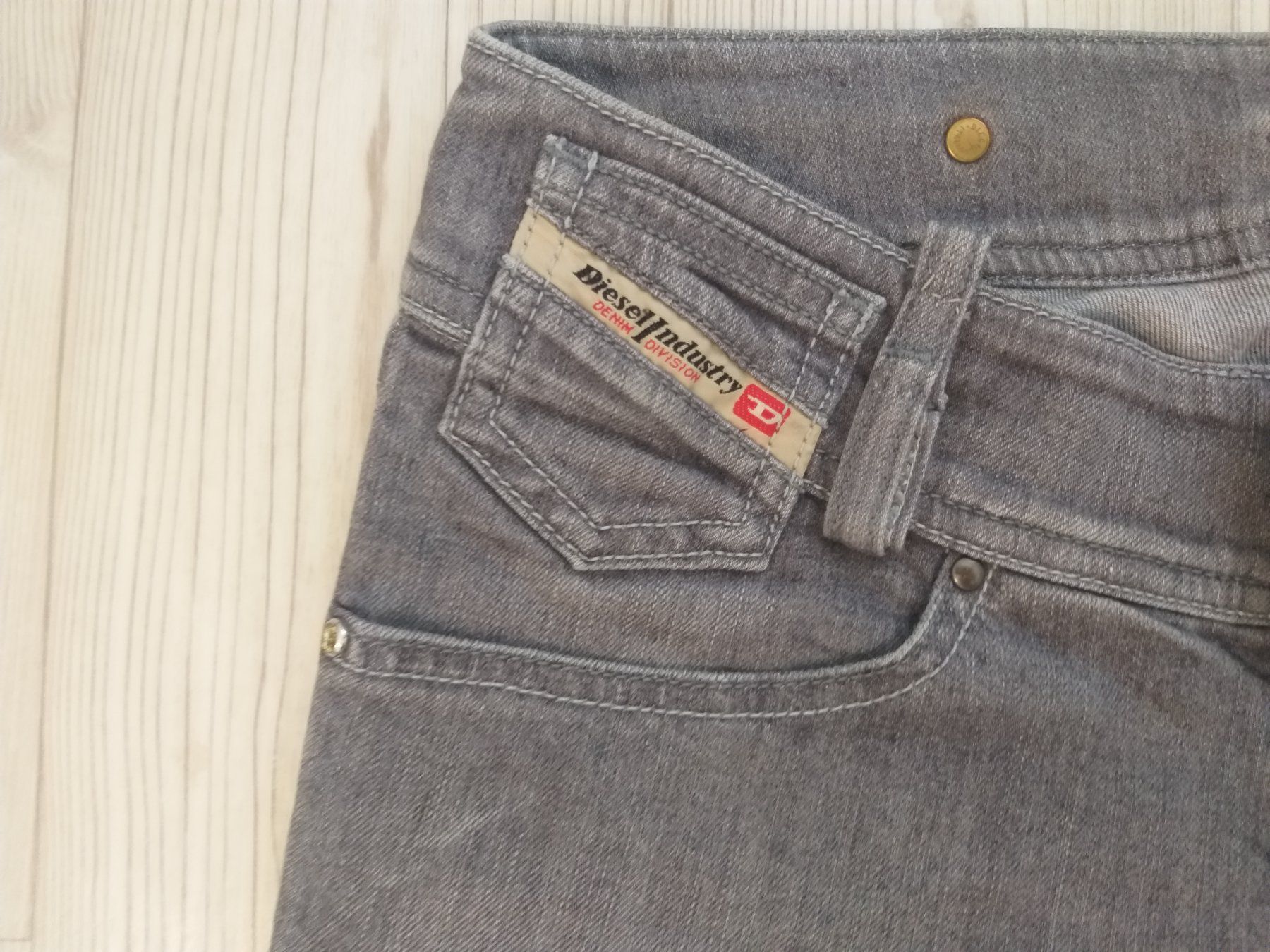 Diesel Jeans: DIESEL  Jeans   Taille/Grosse W25 – Gebraucht aus Cossonay-ville von Super-Price-Quality 2