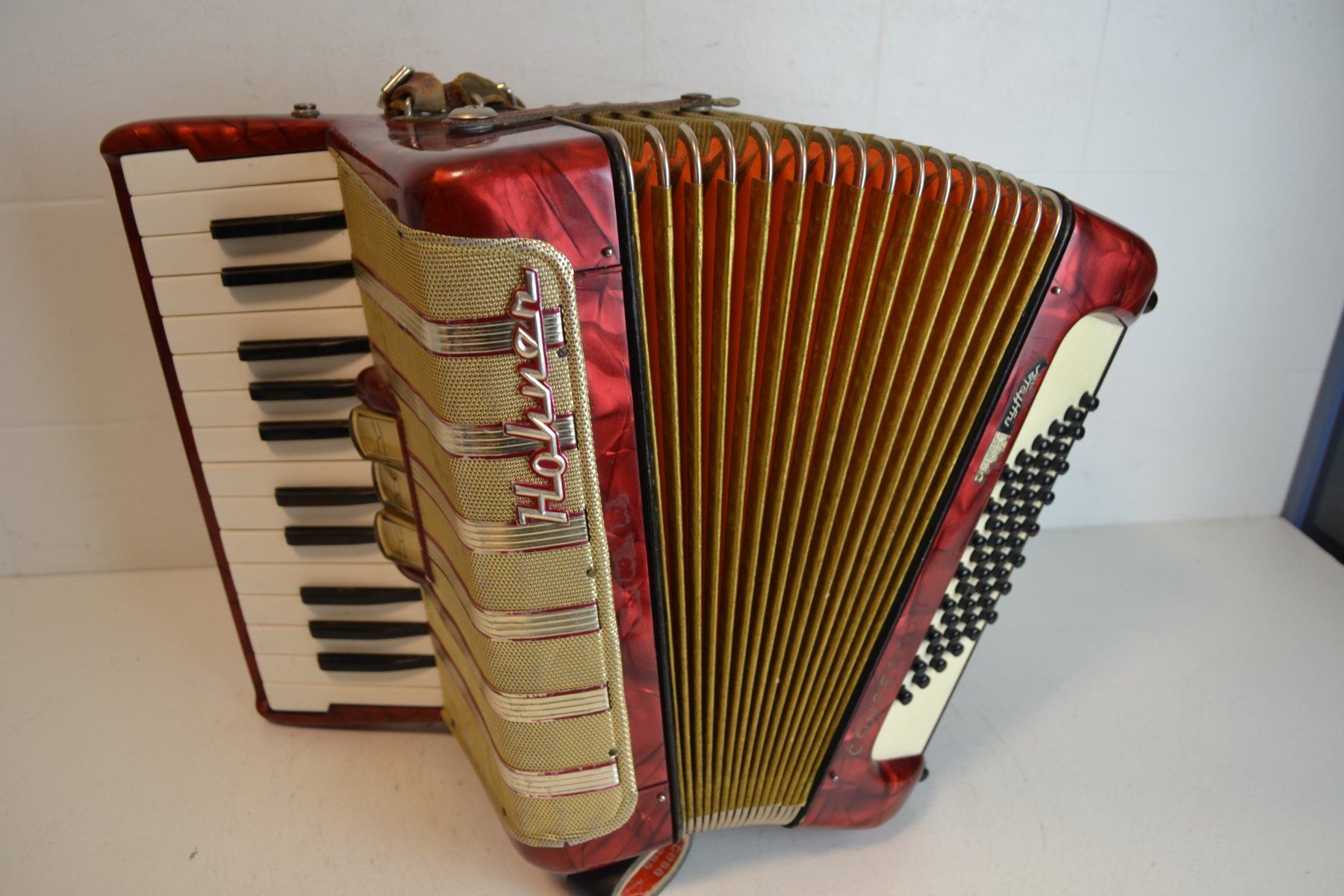 Hohner Strumenti musicali: Akkordeon chromatisch Hohner Concerto I – Usato da Zürich venduto da Brockito 4