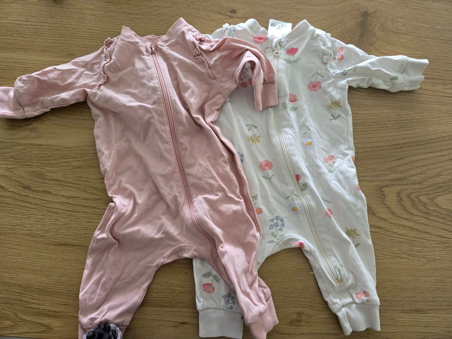 H&M Pigiama & Simili: H&M Pyjamas Gr 56 – Usato da Uetendorf venduto da baumstamm3