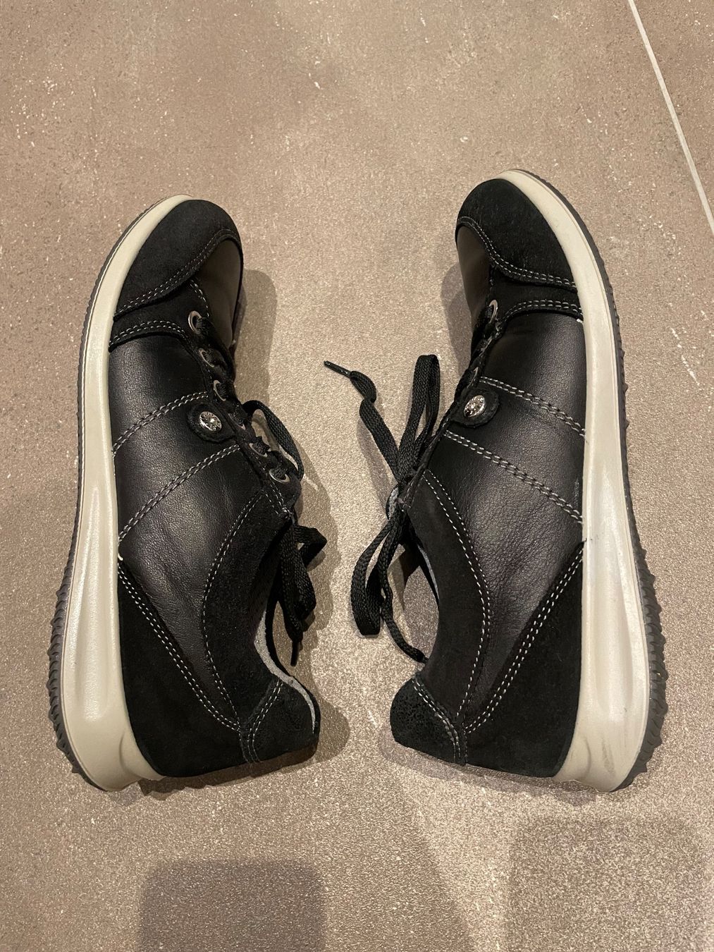 Chaussures femmes: Sneakers, Grösse 38, gosoft – D'occasion à Haslen AI par s176 4