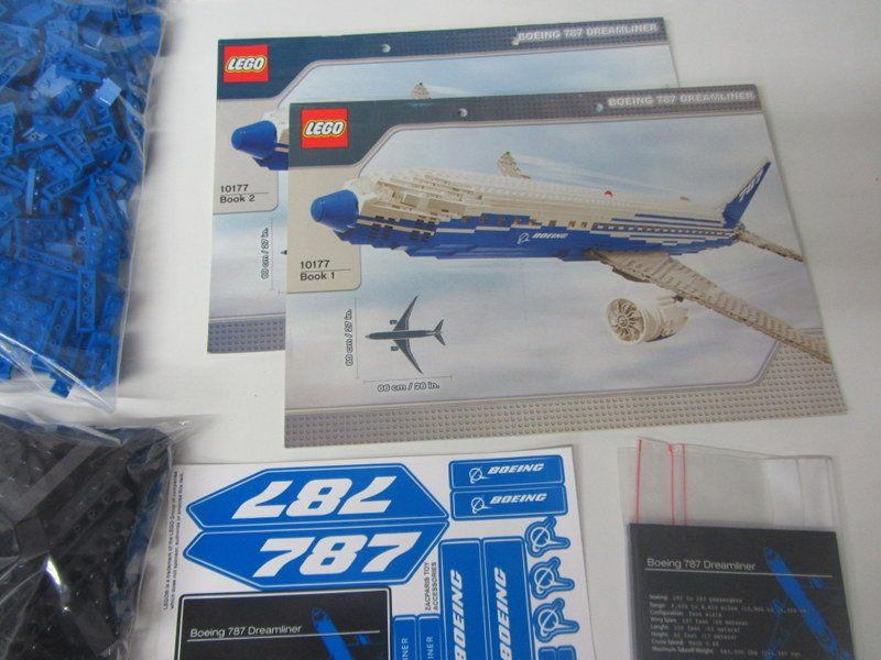 Lego Kit di costruzioni: LEGO Sculptures 10177 " Boeing 787 Dreamliner " – Usato da Kreuzlingen venduto da heinrich7h 3