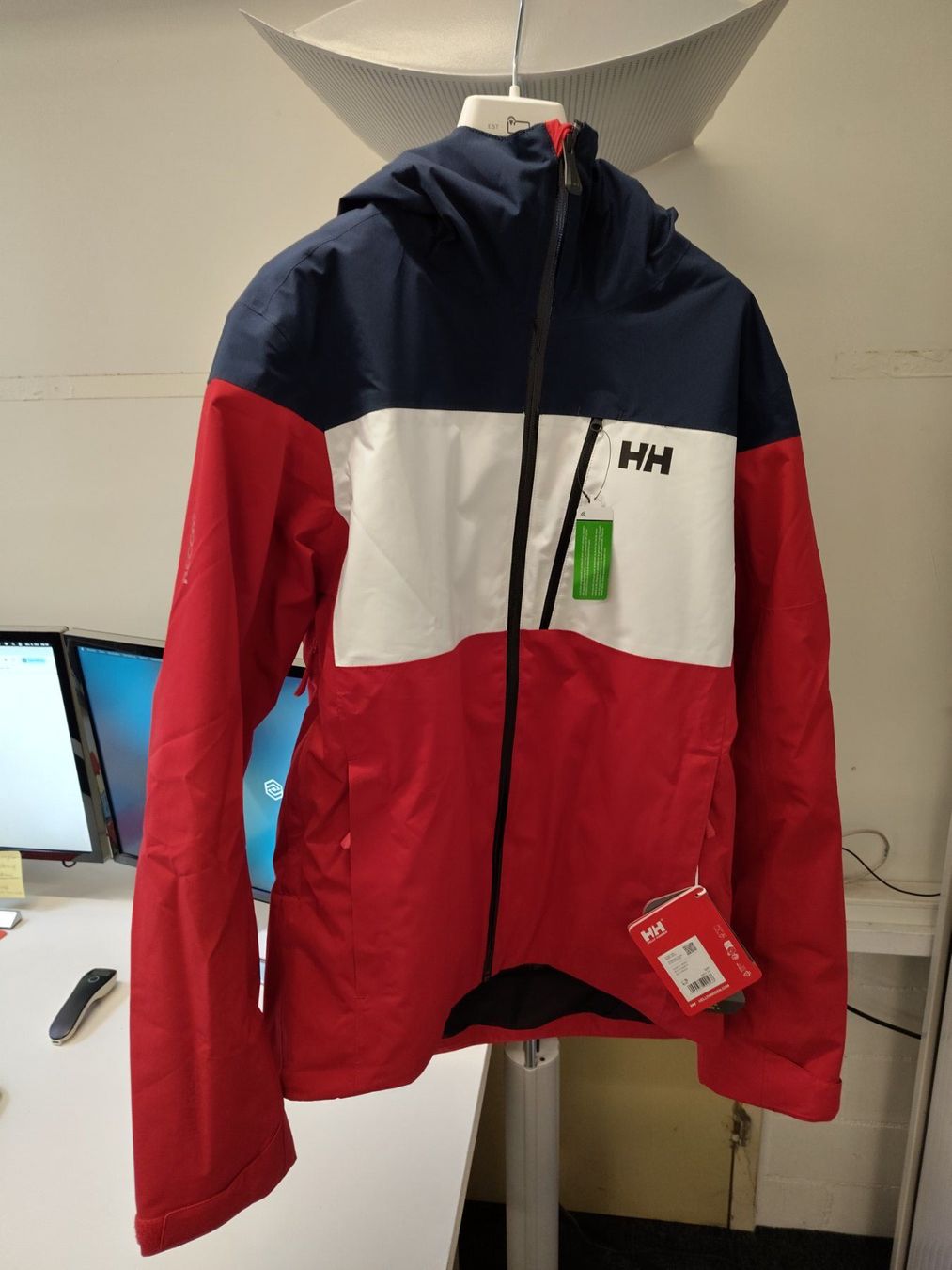 Helly Hansen Giacche: Helly Hansen - Gravity Jacket Gr. S/P – Nuovo e nell'imballaggio originale da Dällikon venduto da Retouren_Resale