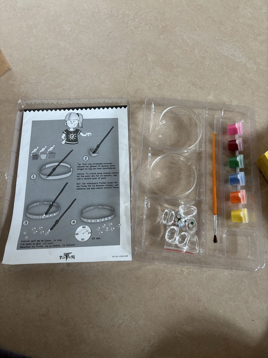 Kit bricolage: Jeu de bijoux à décorer Crystal Tatum – Nuovo (secondo la descrizione) da Romont FR venduto da EmmaSc 2
