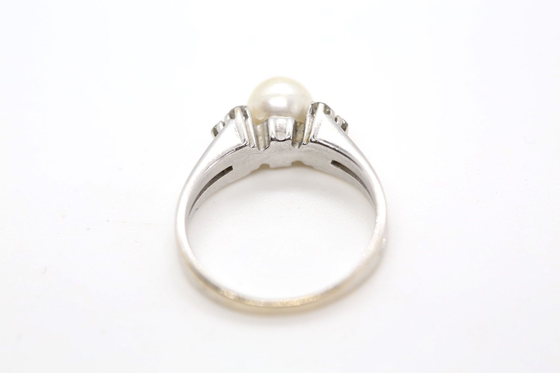 Ringe: Weissgoldring mit Perle und Diamanten 18K – Gebraucht aus Reinach BL von Han-Numismatik 3