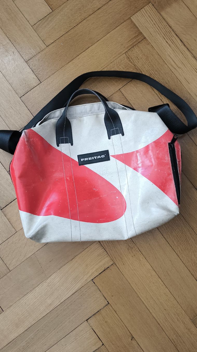 Freitag Autres vêtements & accessoires: Freitag Tasche – D'occasion à Lugano par FillY
