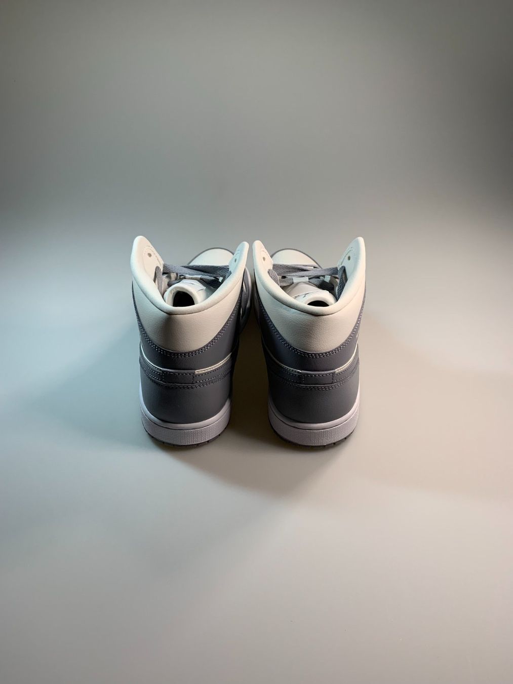 Scarpe da uomo: Jordan 1 Mid Stealth (W) – Nuovo e nell'imballaggio originale da Thörishaus venduto da SnkrsVie 1