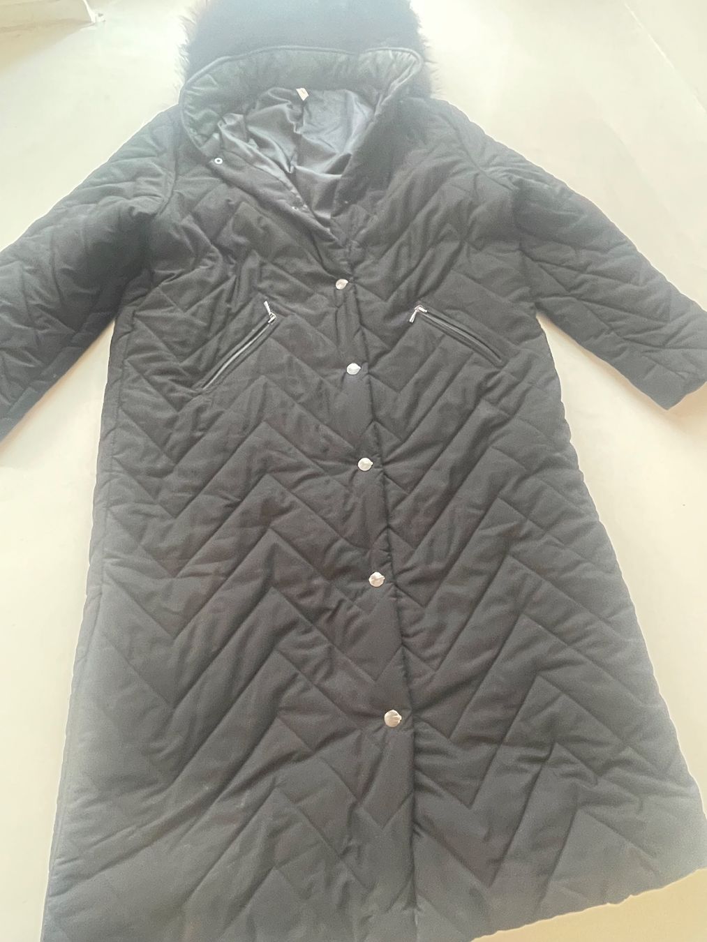 Cappotti: Winterjacke XL Damen ab 1.- – Usato da Minusio venduto da Pink222