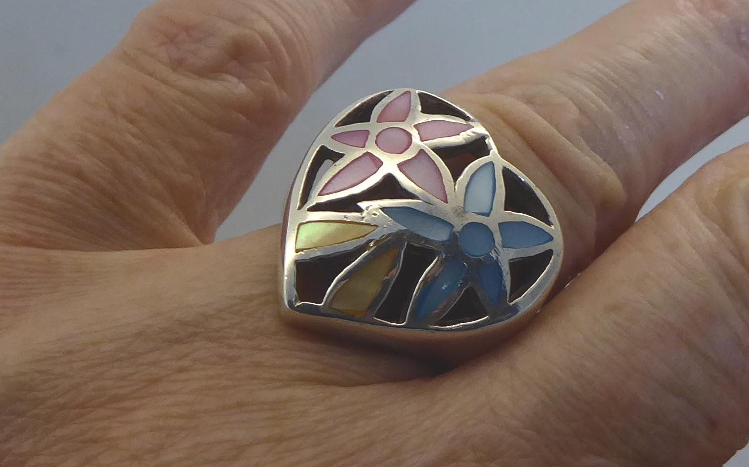 Anelli: Ring 925 Silber mit Perlmutter – Usato da Muri AG venduto da Lineli2020