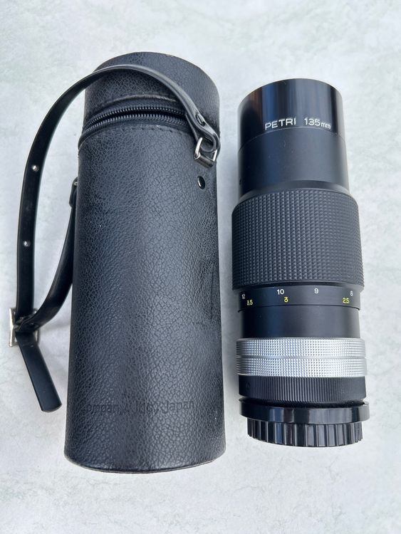 Konica Appareil photo: Konica Autoreflex T3 inkl. 2 Objekte, Blitz und Koffer – D'occasion à Villnachern par RicardoMary 3