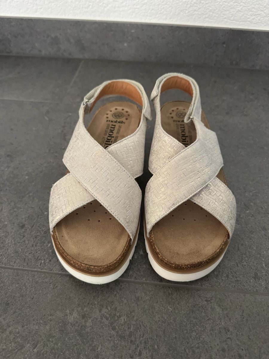 Damenschuhe: Mobils Sandalen Gr. 39 – Gebraucht aus Dachsen von Pfotenglueck 4
