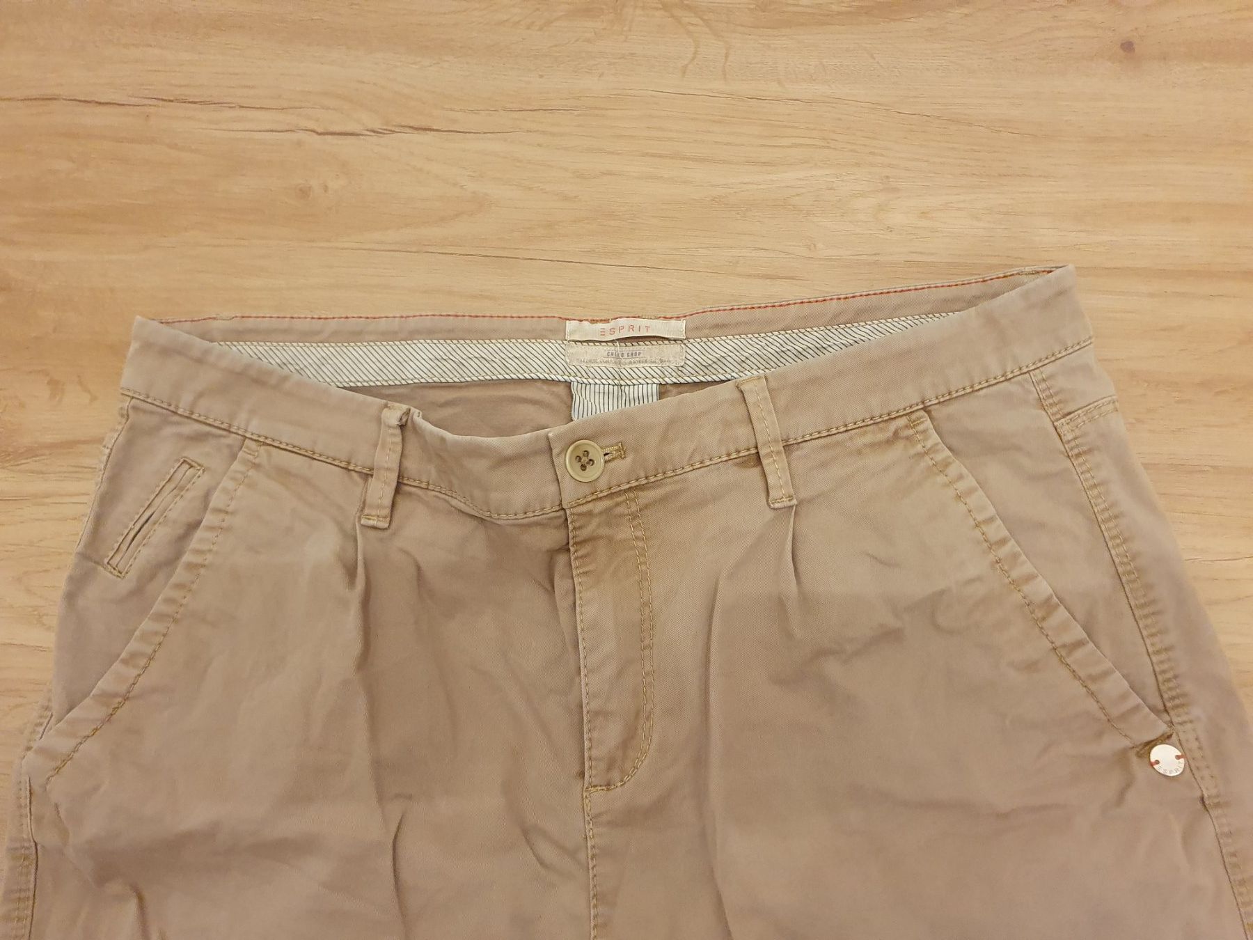 Esprit Pantaloni: Esprit braune Chino, Gr. 38 – Usato da Heinrichswil venduto da sabi2809 5