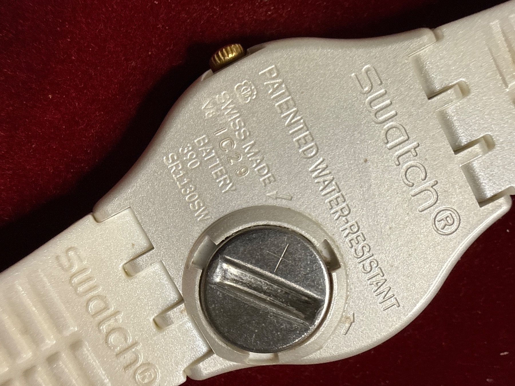 Swatch Montres: Swatch 2021 – D'occasion à Pfeffingen par Allhandelklgwatches 3