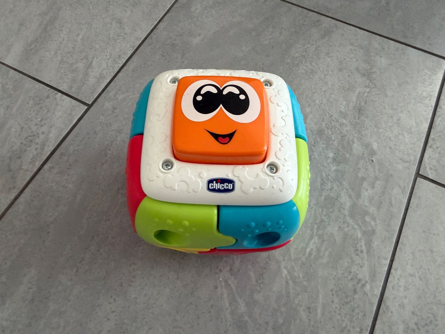 Chicco Giocattoli: Chicco 2 in 1 Q Block – Usato da Bülach venduto da Loredana13 1