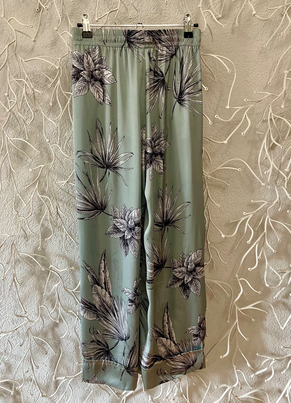 Riani Hosen: Riani Marlene-Hose mit floralem Print - neu – Neu (gemäss Beschreibung) aus Zürich von cyberbliss 1