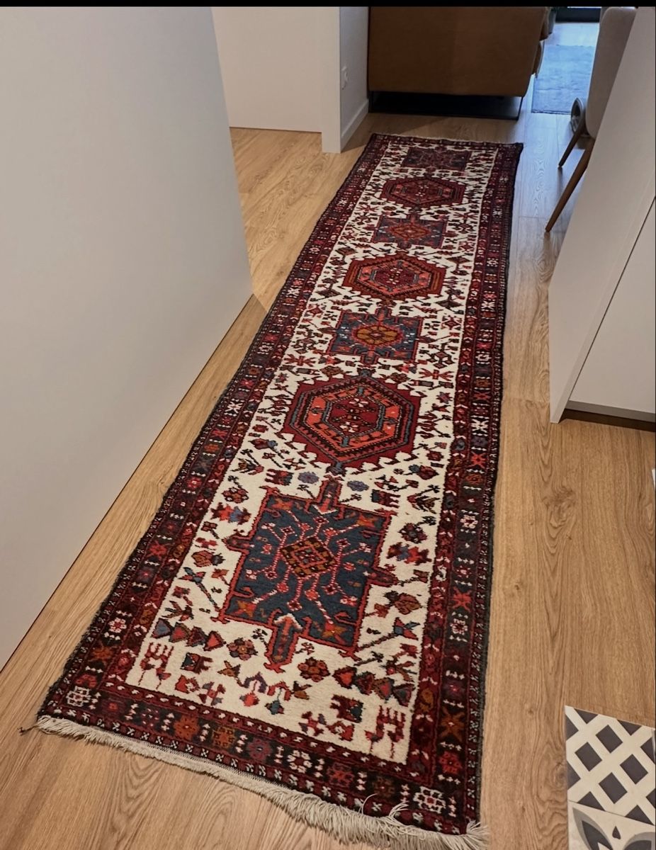 Tappeti: Toller orientalischer handgemachter Läufer – Usato da Pfäffikon SZ venduto da era_l257