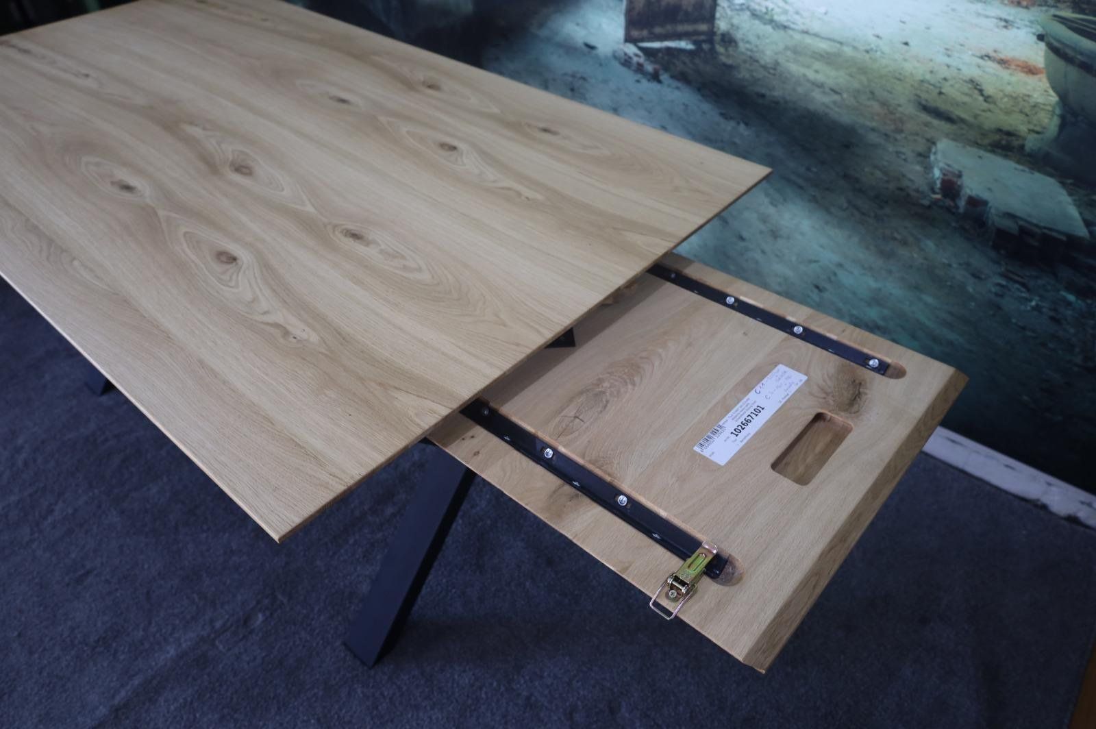 Tavoli: ESSTISCH EICHE SCHWEIZER KANTE AUSZIEHBAR 200-250cm – Nuovo e nell'imballaggio originale da Recherswil venduto da Moebel_Outlet