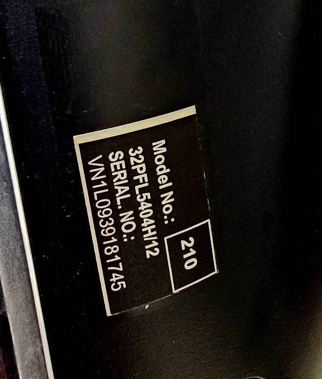 Philips Televisori: Télévision Philips lcd 32PFL5404H/12 – Usato da Sion venduto da ClintBoss1380 2