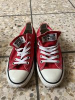 Rote Converse All Star, Gr. 5