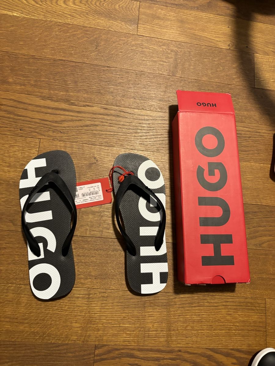 Scarpe da uomo: Hugo Boss Flip Flops – Nuovo (secondo la descrizione) da Buchrain venduto da Ham2383