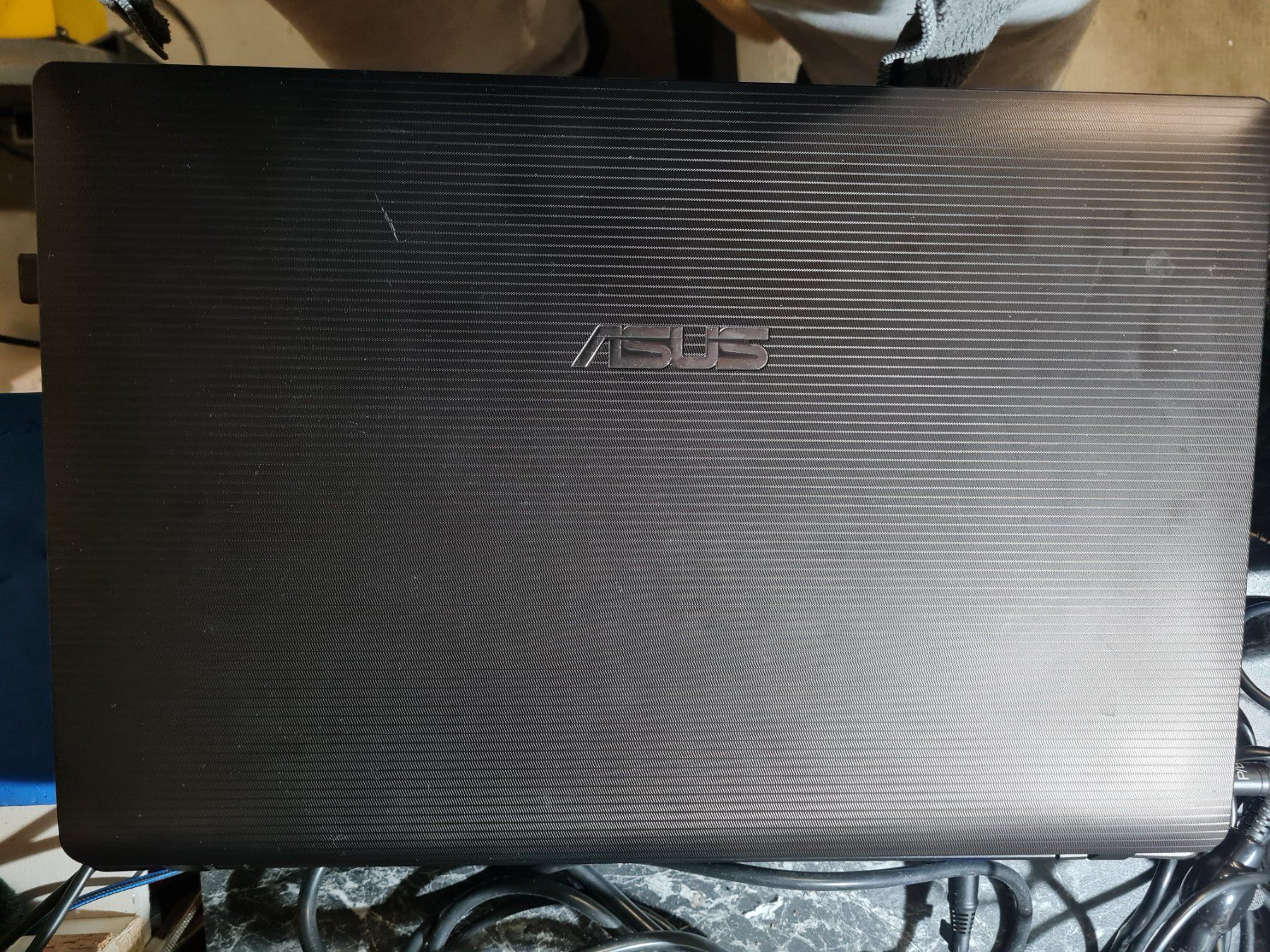 Asus Notebook: portable ASUS – Difettoso da Ecublens VD venduto da peca05