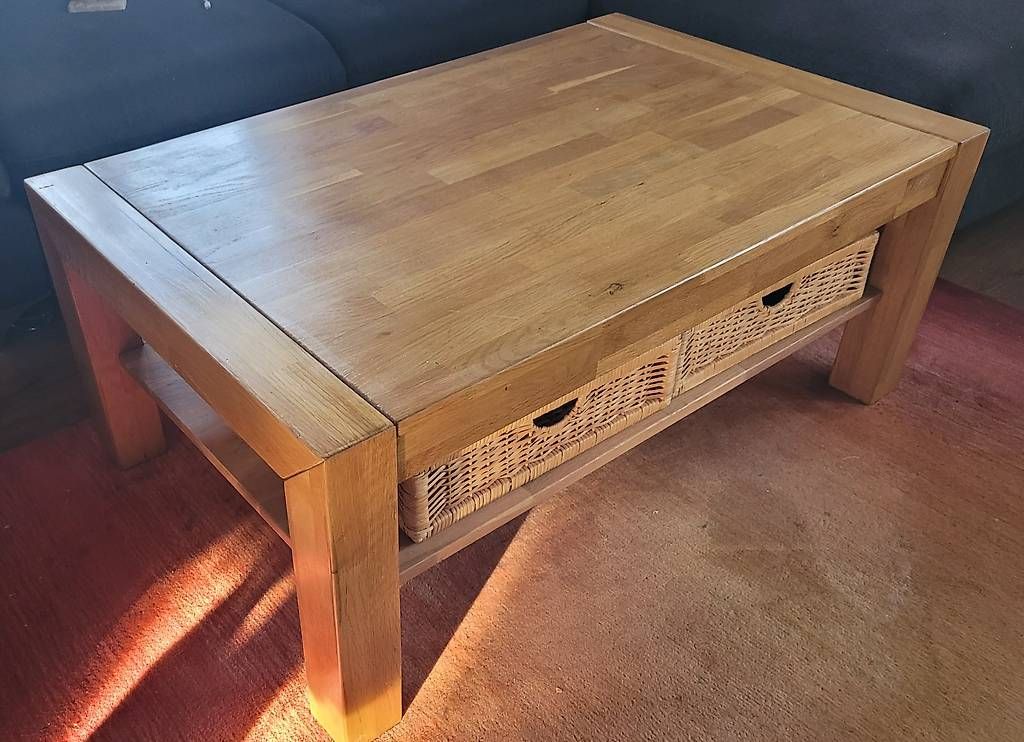 Tavoli: Salontisch, Couchtisch Massiv-Holz – Usato da Schwellbrunn venduto da rot_9mn5 2