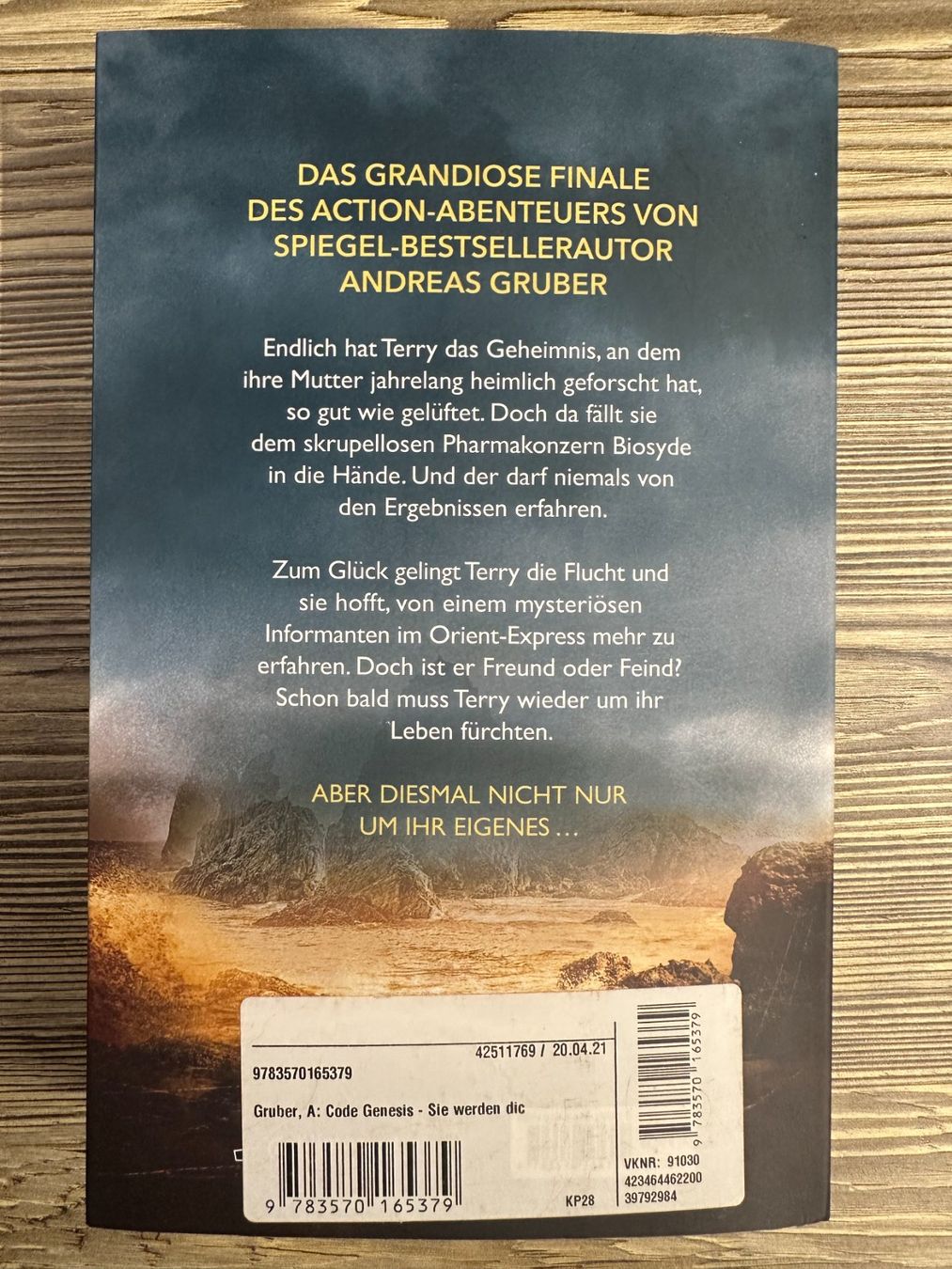 Libri: Andreas Gruber: Code Genesis 3 – Packender Action-Thriller – Usato da Zihlschlacht venduto da Padi27 1