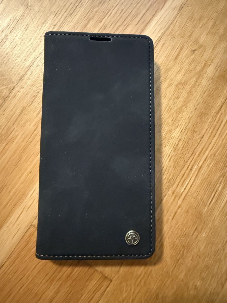 Cover & Protezioni schermo: 2 Iphone 13 Hüllen, neuwertig! – Nuovo (secondo la descrizione) da Lenzburg venduto da car_pzg8 5