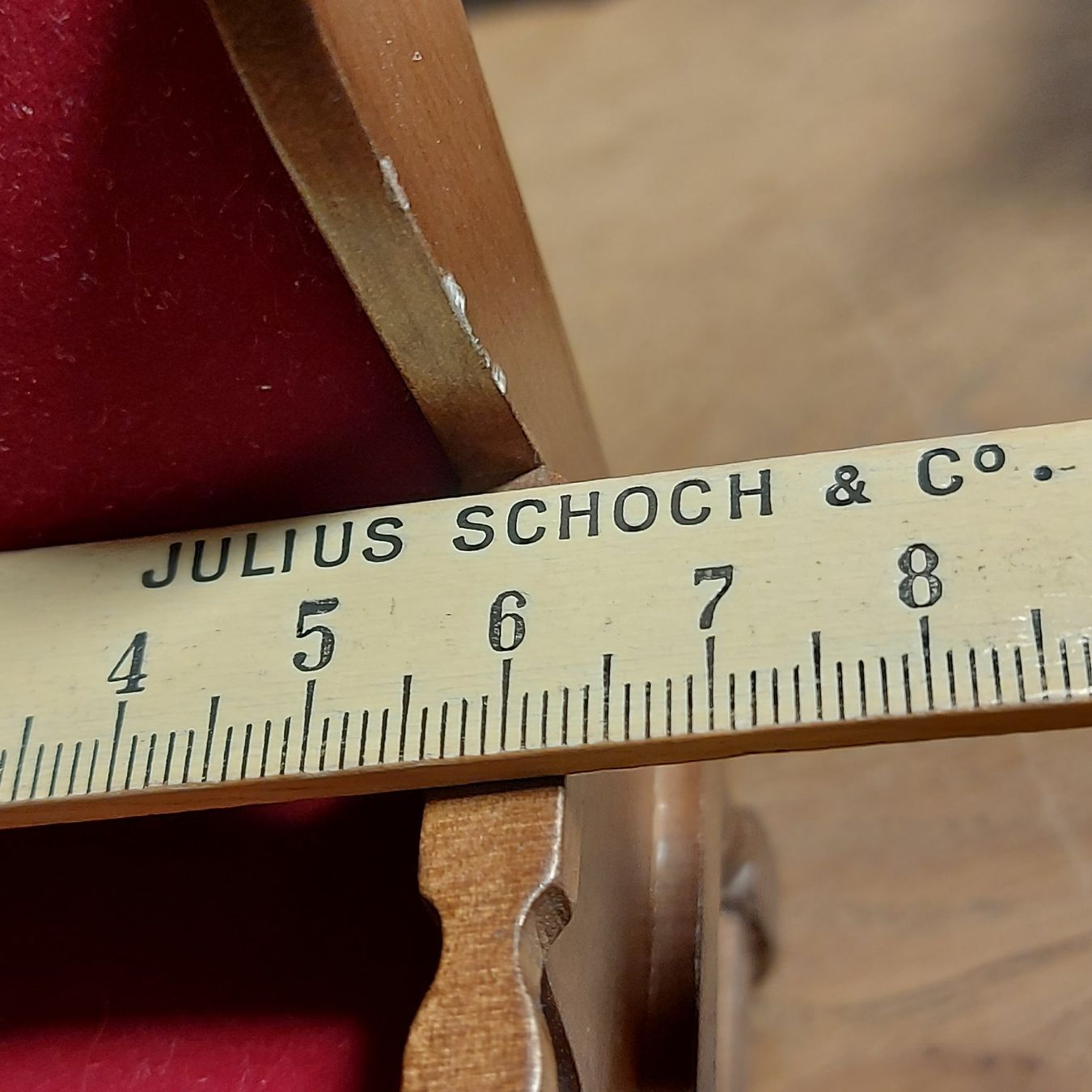 Puppenhäuser & -möbel: Puppenhausmöbel Sofa rot Miniatur Möbelstück – Gebraucht aus Schlieren von Svenja7 8