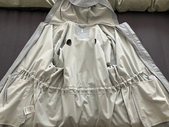 Rains Jacken: Veste imperméable grise Rains, T M/L – Gebraucht aus Marin-Epagnier von rchouchouu 2