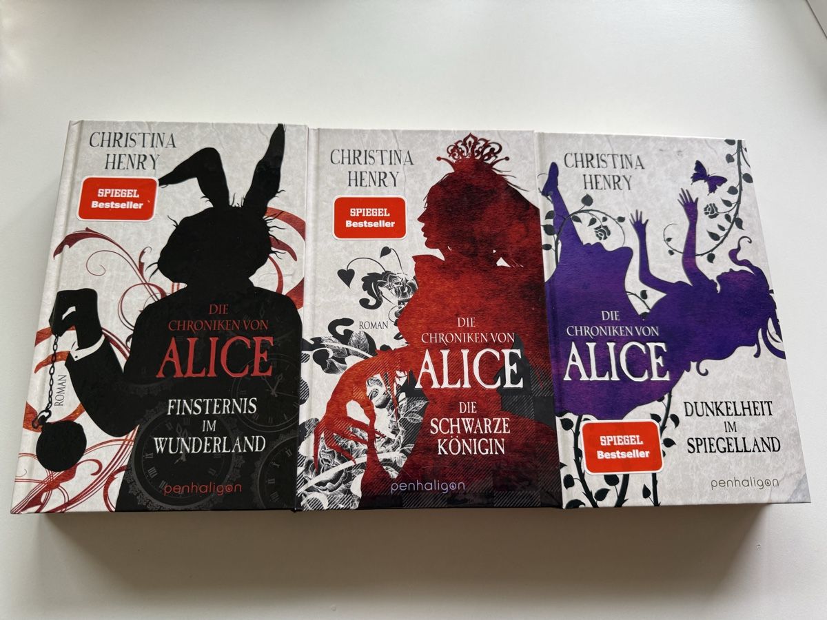 Libri: Die Chroniken von Alice - komplette Trilogie – Nuovo (secondo la descrizione) da Zürich venduto da ath_grq2