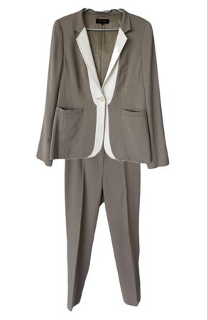Escada suit 