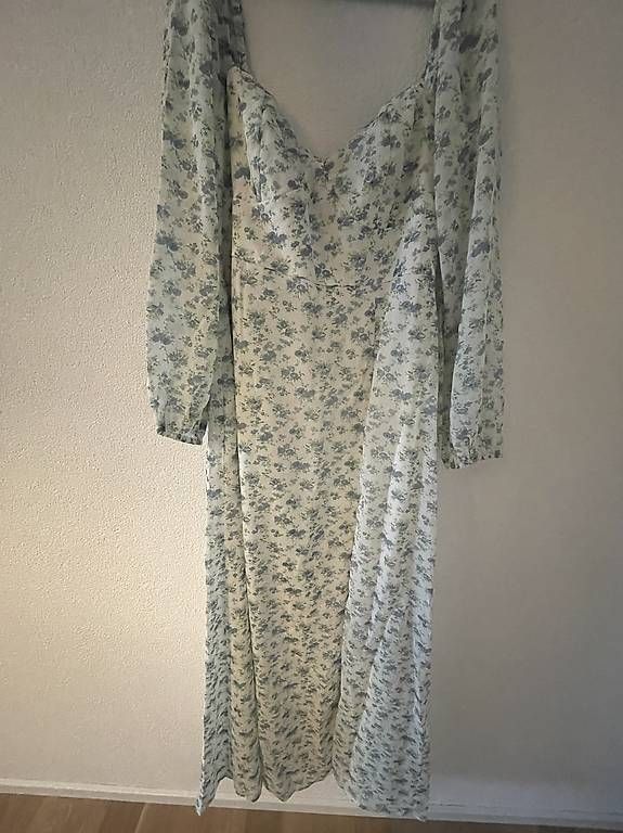 Vestiti: Kleid – Usato da Düdingen venduto da sahli89