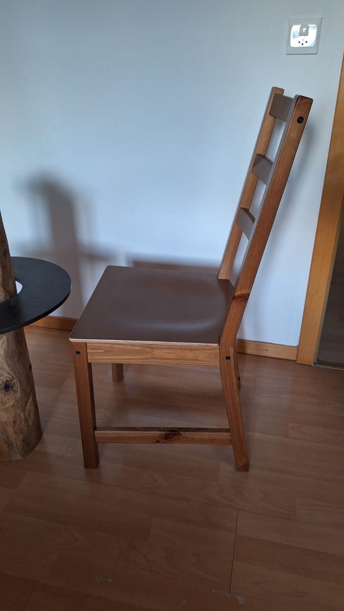 Ikea Chaises: Stuhl IKEA Nordviken, Kiefer, Antikbeize – D'occasion à Römerswil LU par Icehead 1