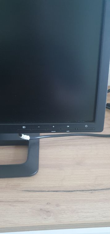 HP Bildschirm Monitor 24zoll | Kaufen auf Ricardo