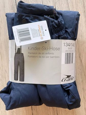 Salopette de ski enfant taille 134/140 neuve