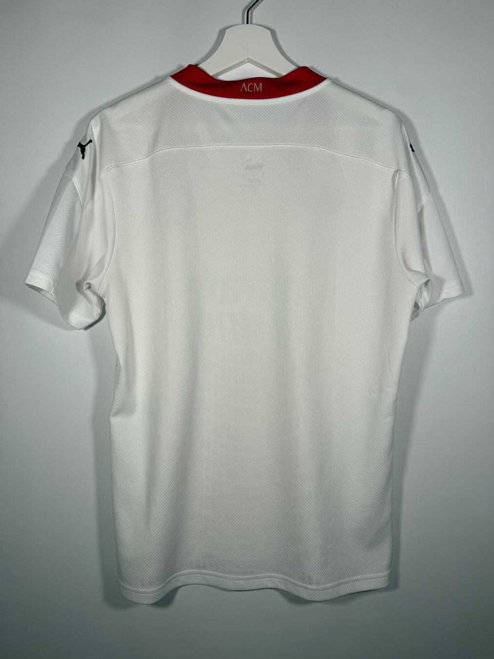 Puma Canottiere & Pantaloni: AC Mailand Puma Trikot M – Usato da Mühledorf BE venduto da ericgrunder_12 2