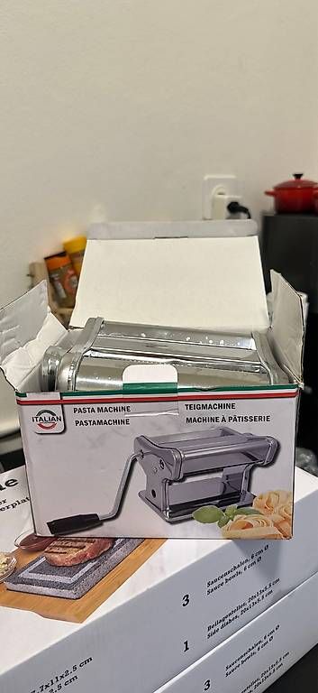 Küchengeräte: Machine à pâtes manuelle Italian Kitchenware – Gebraucht aus Lausanne von mar_7x9x